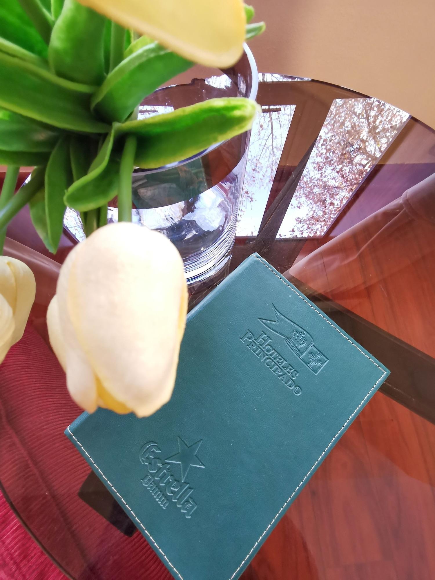 Hotel Principado Santiago Kültér fotó